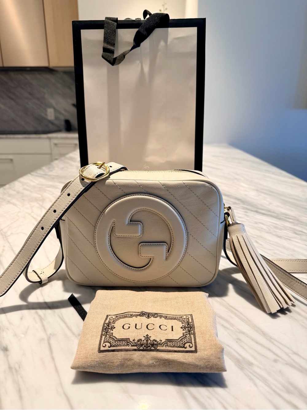 Gucci White/ivory blondie Leather Crossbody Bag - Picture 7 of 11